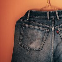 Levi's arranca sus rebajas de verano con una sorpresa: los vaqueros 501  caen a mitad de precio