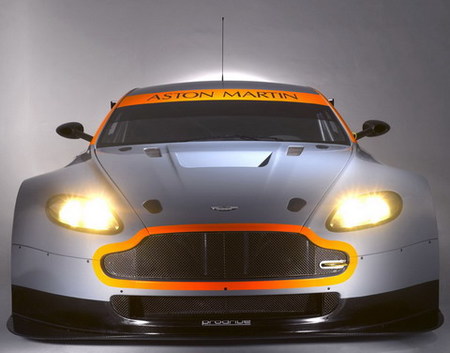 Aston Martin Vantage GT2