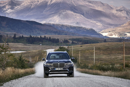BMW X7 frontal