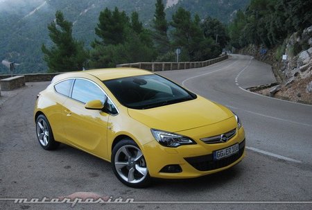 Opel Astra GTC
