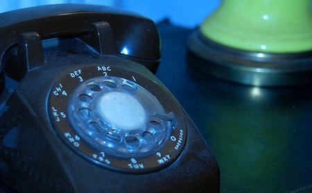 Contestar al teléfono acaba por limitar la productividad