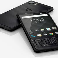 Mientras Nokia convirtió su modelo icónico en artículo de colección, BlackBerry se aleja de los celulares para hacer algo distinto 