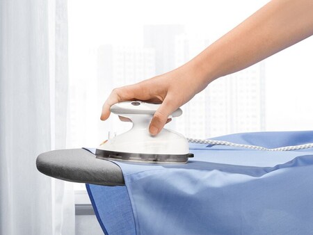 Cinco planchas de viaje por menos de 20 euros para llevar en la maleta y no tener que preocuparnos por las arrugas este verano
