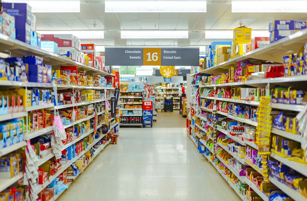 El motivo para temer a la IA no es que nos extinga a todos, es lo que acaba de pasarle a 300 supermercados franceses