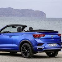 El Volkswagen T-Roc Cabrio, al detalle: el SUV descapotable viene sólo con motores gasolina y parte de los 30.865 euros
