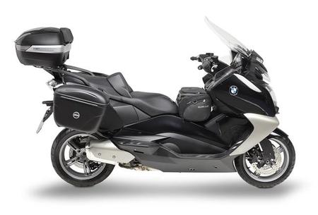 GIVI aporta un carácter más rutero al BMW C 650 GT
