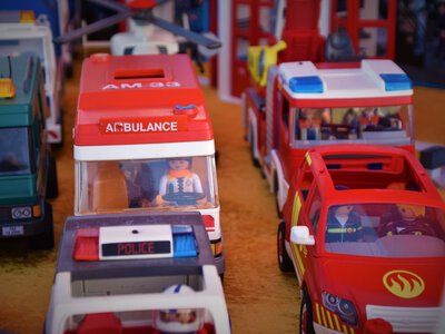 Cómo actuar si se acerca un  vehículo de emergencia 