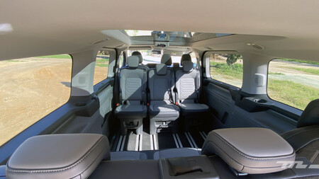 Ford Tourneo Connect13