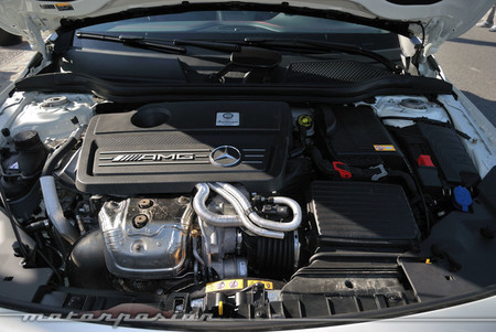 Mercedes-Benz GLA 45 AMG