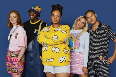 ASOS hace de Los Simpsons los protagonistas de una colección unisex muy noventera