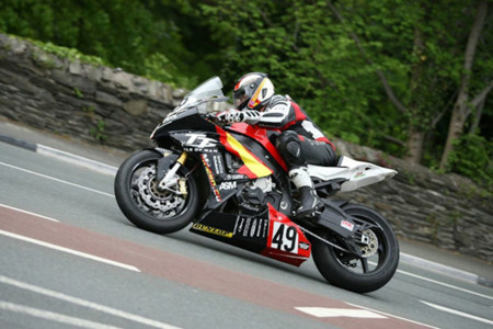 Con el valor de superar sus heridas vuelve Antonio Maeso al Tourist Trophy
