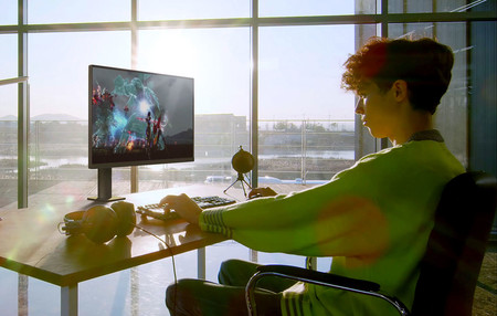 LG presenta el QHD Ergo IPS, su nuevo monitor de 27 pulgadas con un soporte ergonómico todoterreno