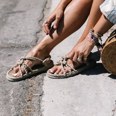 Natural como la vida misma: 11 sandalias veraniegas con el yute como protagonista 