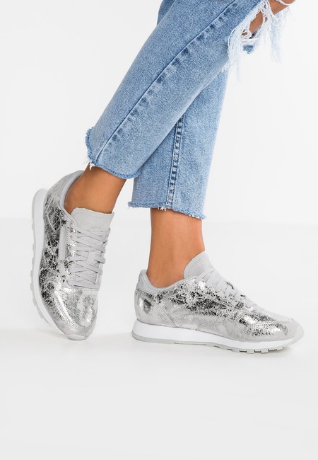 50% de descuento en las zapatillas Reebok Classic Leather Hype Metallic en Zalando: ahora cuestan 49,90 euros con envío gratis
