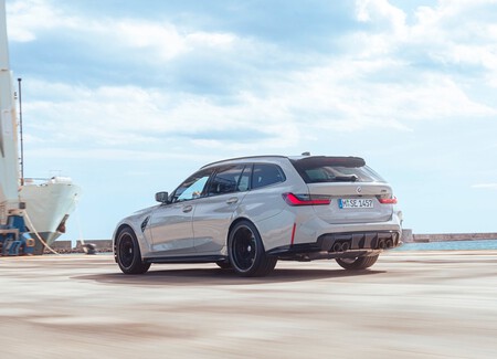 Bmw M3 Touring 2023 1600 3d