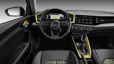 Audi S1 2019