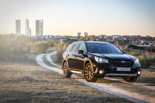 Probamos el Subaru Outback GLP: un coche familiar a gas con 175 CV que se ha ganado la etiqueta ECO