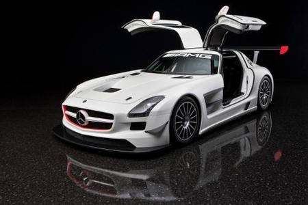 Mercedes SLS AMG GT3, volar por los circuitos con un "alas de gaviota"