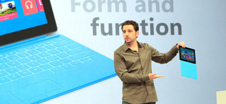Panos Panay y el equipo de Surface charlan en Reddit sobre Surface Pro y su salida al mercado