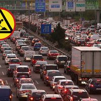 Confirmado: la DGT llenará las carreteras de radares ocultos en verano y advierte sobre los tramos en obras 