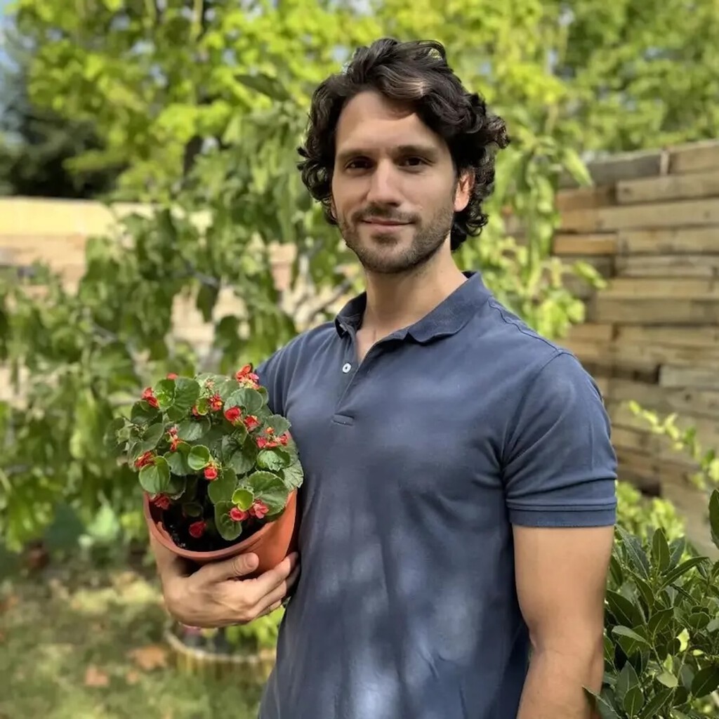 Ignacio Guío, experto en plantas: «Con este truco casero podrás irte de vacaciones sin preocuparte por regar tus macetas»
