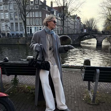 Las Nike Cortez en color nuez tostada que llevan las pijas y están de súper oferta por el Black Friday 2025 