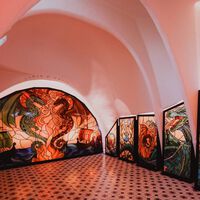 Últimas horas para ver el homenaje a 'La casa del dragón' en la Casa Batlló de Barcelona: una experiencia que fusiona el arte con la cultura pop