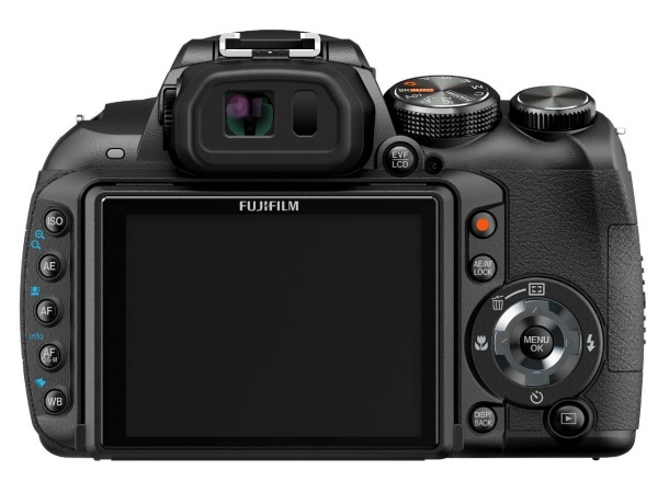 FUJIFILM　FINEPIX HS10 Fujifilm FinePix HS10, mucho músculo para un zoom de 30x