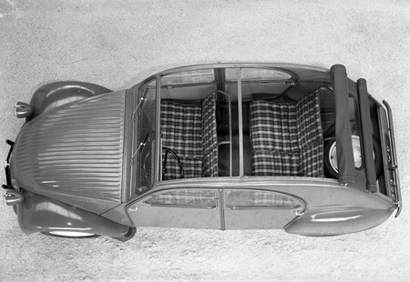 La importancia de los asientos de coche, a través de su historia: un paseo de 100 años con Citroën