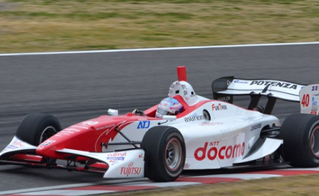 Takuya Izawa gana en Fuji la última carrera de la historia de la Fórmula Nippon