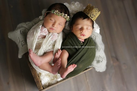 La preciosa sesión de fotos de Romeo y Julieta, dos bebés nacidos, casualmente, el mismo día en el mismo hospital