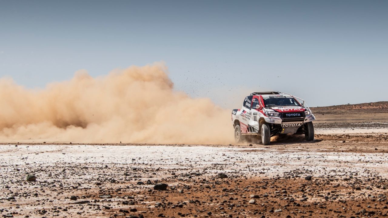 Fernando Alonso ante el reto imposible: un coche nuevo, navegación y mucha arena le esperan en el Dakar