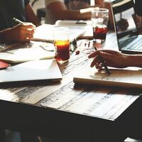 La subida de la cuota de la Seguridad Social llega en el peor momento y ha generado un profundo malestar entre los autónomos