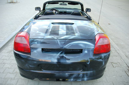 Toyota MR-2 fluorescente