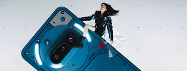 Este celular de Nothing es ideal para quienes quieren algo diferente: diseño único, software limpio y luces LED