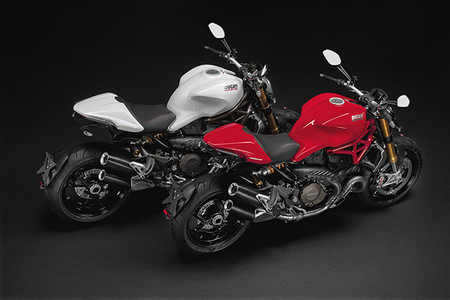 Ducati Monster 1200S