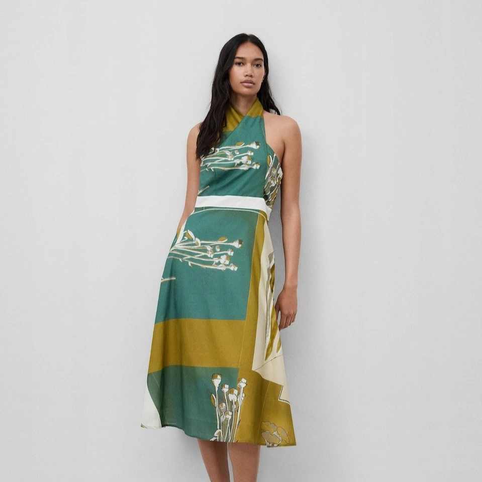 Vestido estampado con cuello halter