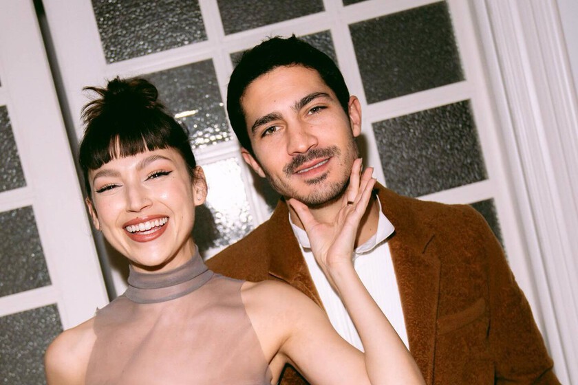 Así es la casa de Úrsula Corberó y Chino Darín en el corazón de Barcelona: una joya minimalista, luminosa y azulejos vintage