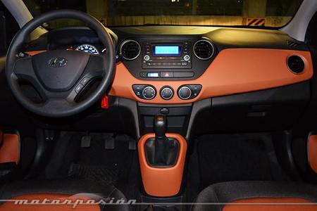Hyundai Grand i10 Interior