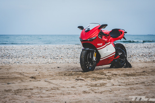 Íntimo y personal, cuando la esencia de la Ducati Desmosedici RR te sacude el alma