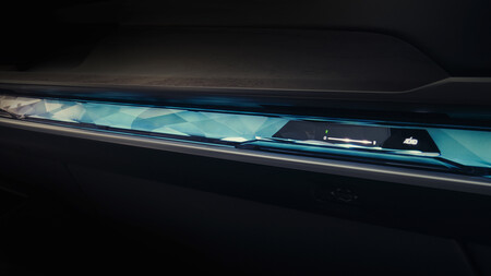 BMW i7 2022 teaser