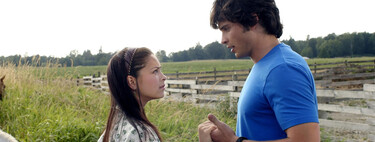 Los creadores de 'Smallville' admiten que la relación de Clark y Lana duró demasiado: "Hoy haríamos a los personajes femeninos diferentes"
