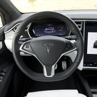 Un hacker denuncia que las piezas usadas de Tesla se venden en eBay y son un riesgo para la confidencialidad de sus expropietarios