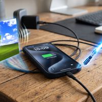 He cambiado el sonido de mi iPhone cuando se carga. Tenía dudas entre el arranque de Windows XP o un sable láser 