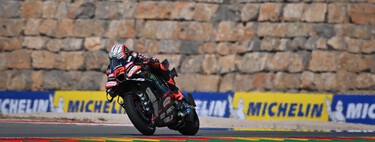 Marco Bezzecchi bate a los Márquez en su feudo y Johann Zarco se convierte en el gran héroe del viernes en Aragón 