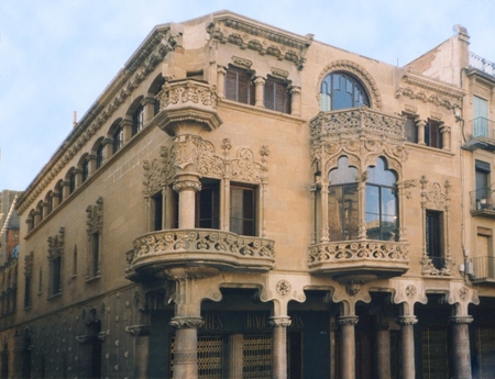 El Paisaje de los Genios: Reus y Gaudí