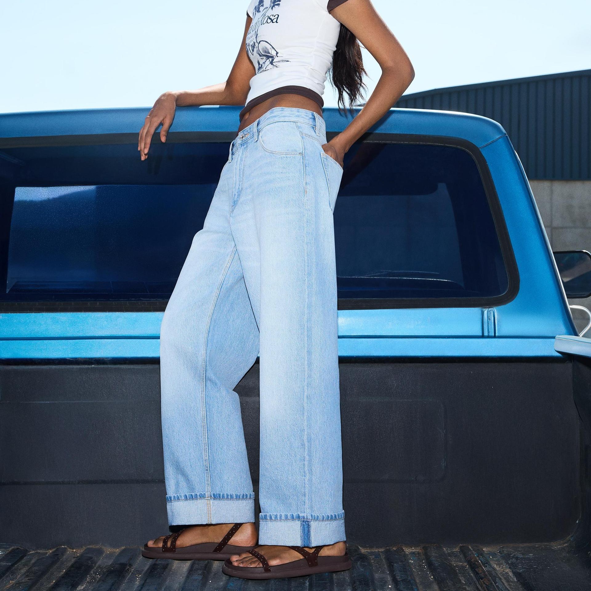 Vaqueros baggy con dobladillo