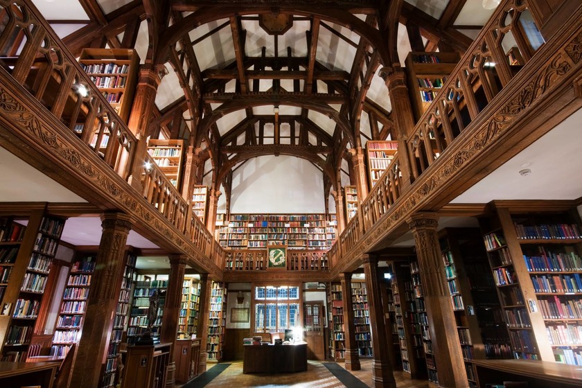 Si eres un amante de los libros te encantará dormir en esta Biblioteca de Gales