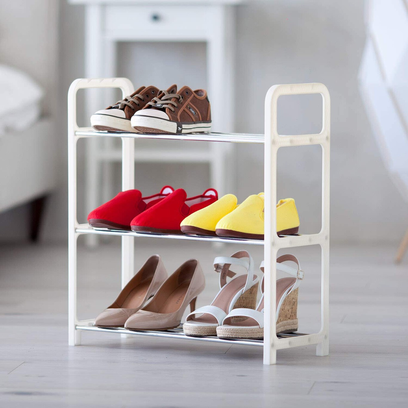 Zapateros pequeños para organizar el calzado y aprovechar al máximo cualquier rincón