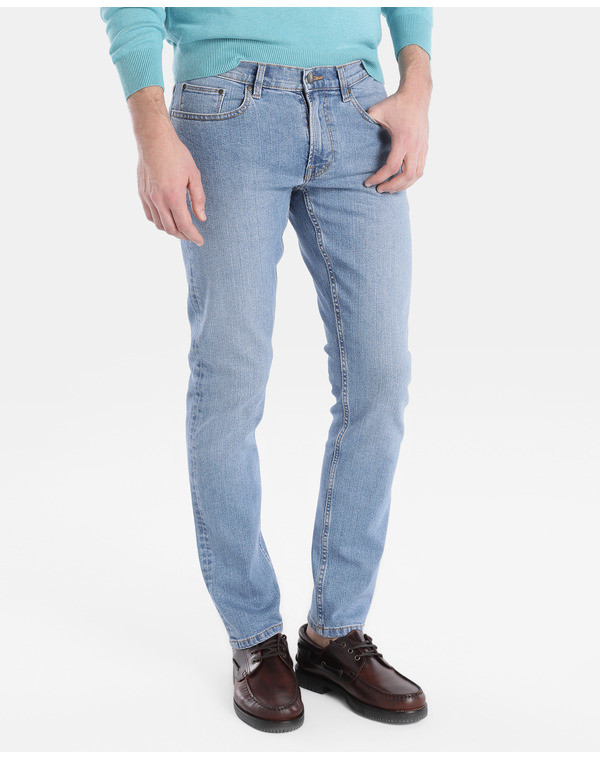 Foto de Pantalones vaqueros de hombre en UNIT moda (5/5)